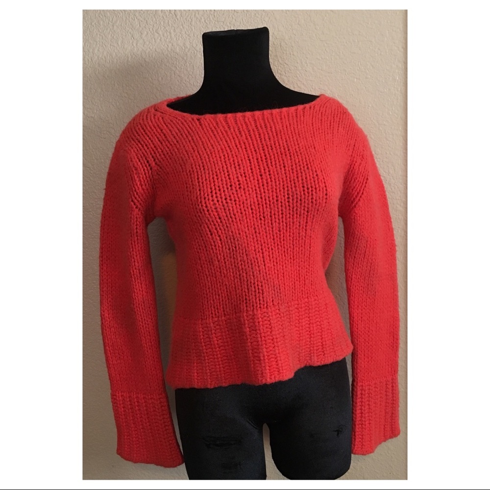 Benetton Cropped Sweater - Picture 1 of 5
